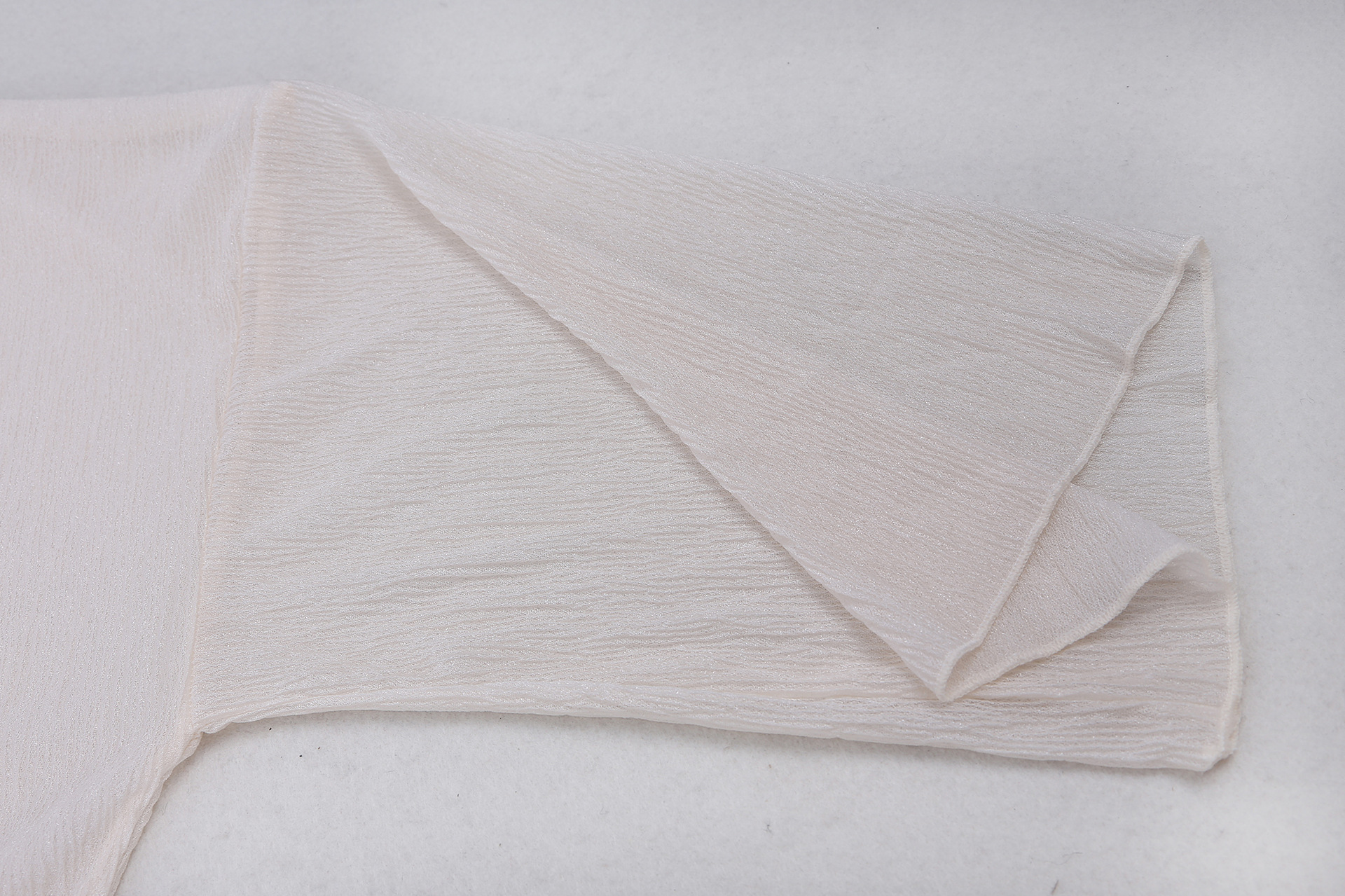 127g Weight White, Black Color Cover Ups 4