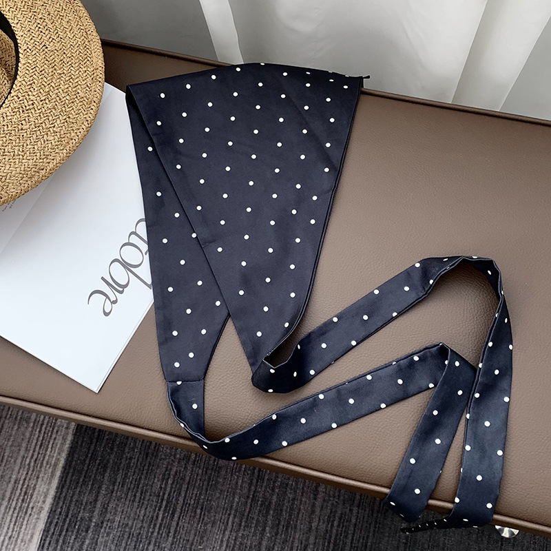 Toalla triangular con cintura, bufanda de seda con flor de anacardo retro, sensación de alta gama, cortina de pedo apilada multifuncional de verano, diadema de todo fósforo