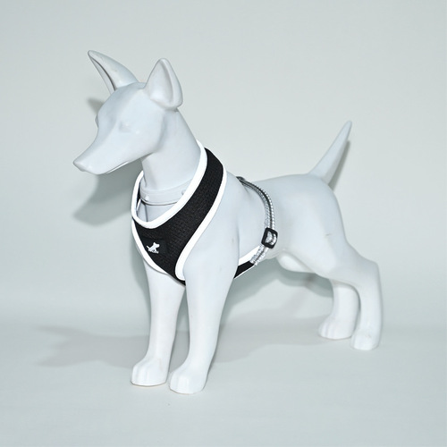Pet supplies, cat and dog harness, reflective breathable mesh dog chest and back strap