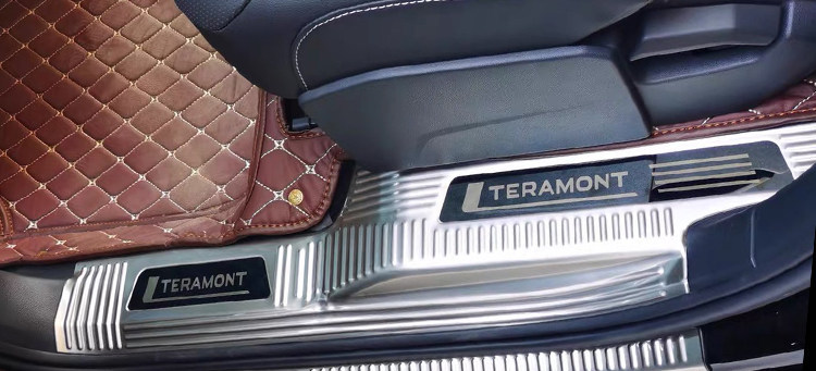 Specially Designed for Volkswagen 17-25 Models: Taurus Threshold Strip, Welcome Pedal, Modified Decorative Trunk Guard, 25 Taurus X
