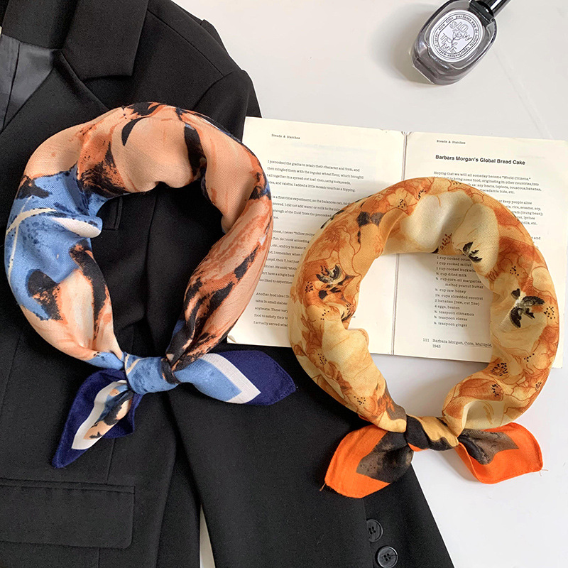 Bufandas de seda cuadrada alta sensación 2025 nueva impresión coreana de 65cm bufandas de seda cuello bufandas bufandas al por mayor