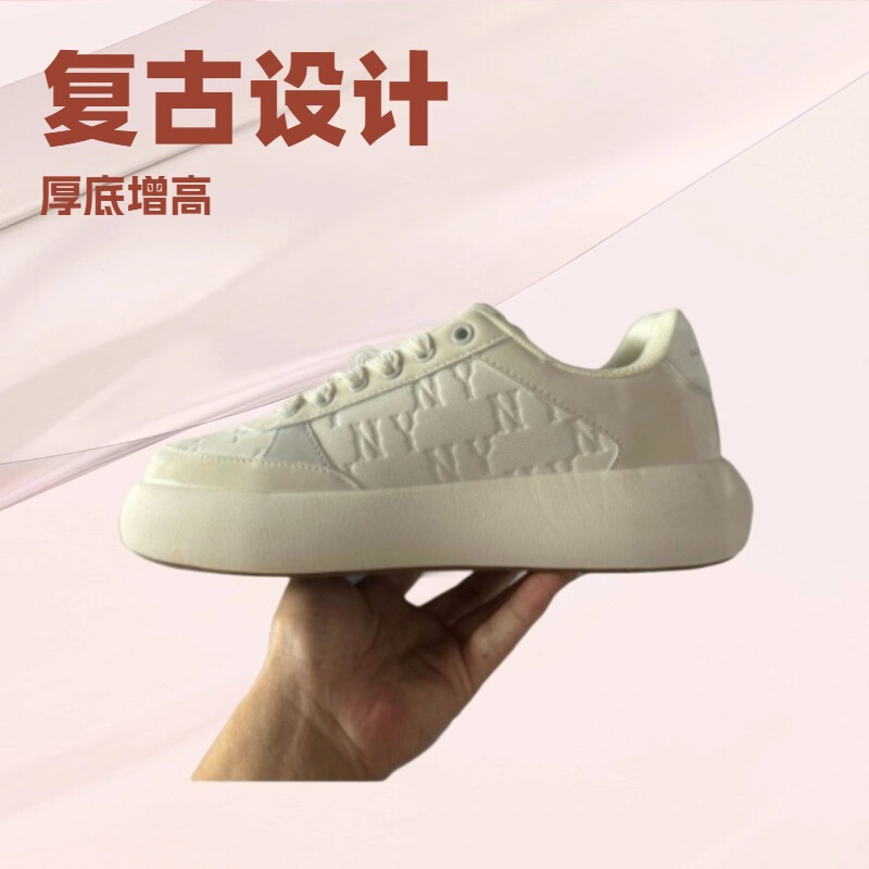 Putian Pure Original Mlb Bread Shoes for Men and Women, Casual Thick-Soled Height-Increasing Versatile Sports Sneakers with Hand-Painted Style, Couple Shoes Putian Pure Original Mlb Bread Shoes for Men and Women, Casual Thick-Soled Height-Increasing Versatile Sports Sneakers with Hand-Painted Style, Couple Shoes