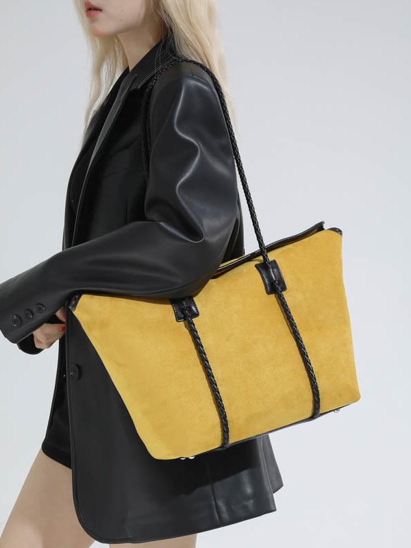 Bolsa de transporte de piel de ciervo de gran capacidad para mujeres nuevas sensaciones relajadas transfronterizas, lujosas y lujosas bolsas de hombro de moda
