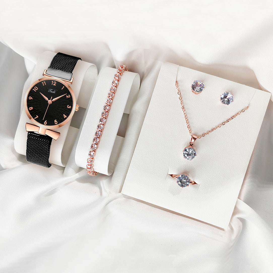 Leisure Gift Quartz Watch Five-piece Set Accessories Set