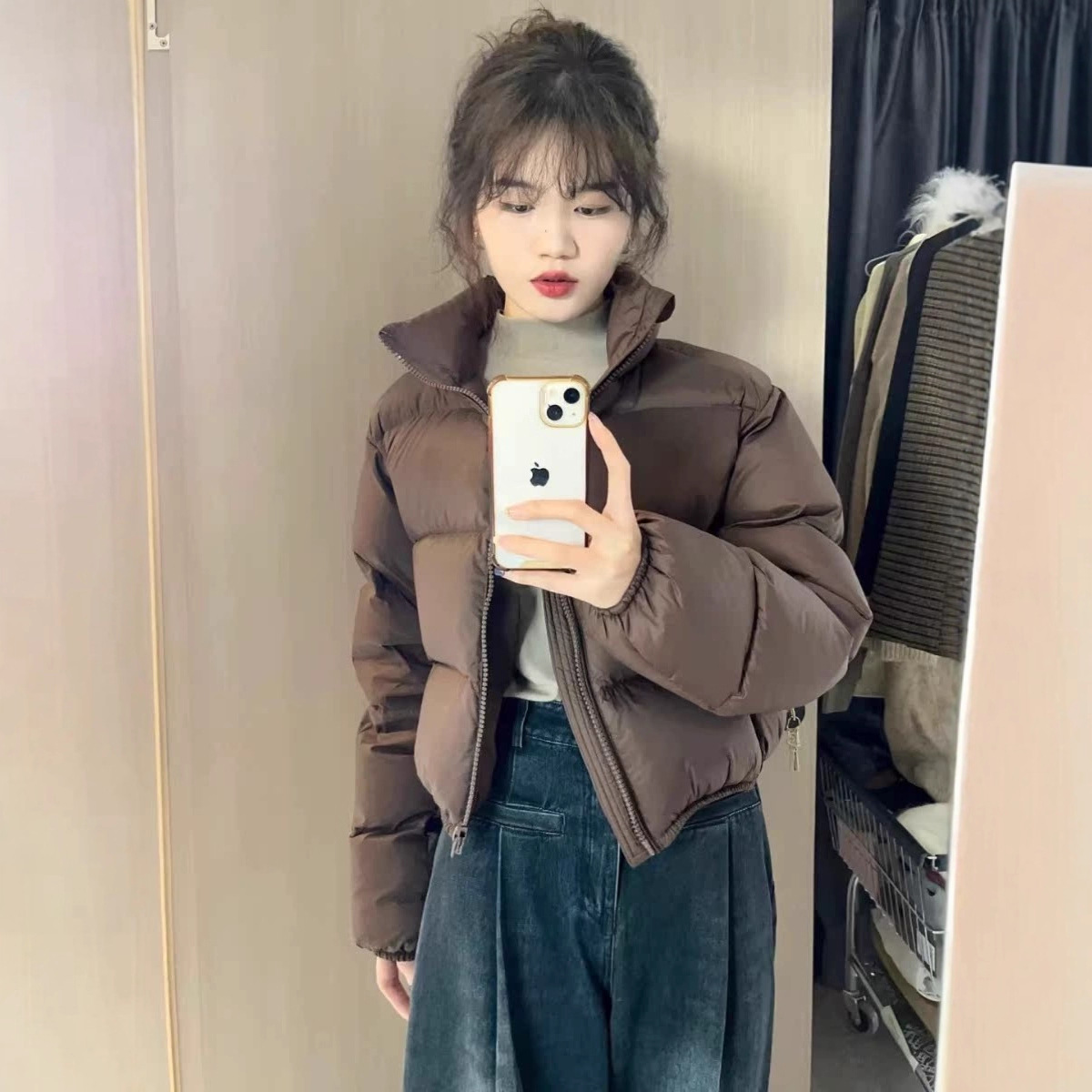 for Women, Kendall Jenner Style, 2025 New Short Thickened European Version Winter White Duck Down Puffer Jacket Trendy_voghion.com