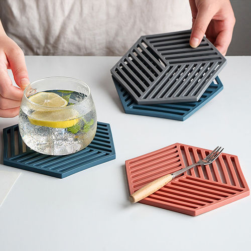 Hexagonal Nordic dining table insulation mat, anti-scalding bowl mat, personalized silicone pot mat, coaster, kitchen heat-resistant plate mat, home use