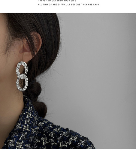 Elegant Cuban Link Diamond Necklace for Women, Ins-inspired Minimalist Luxury Brand Lockchain, Choker Necklace with a Chic and Refined Style