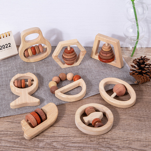 Montessori early education, teeth grinding, biting and grasping, training for infants and children, one-month-old baby soothing wooden hand rattle toy