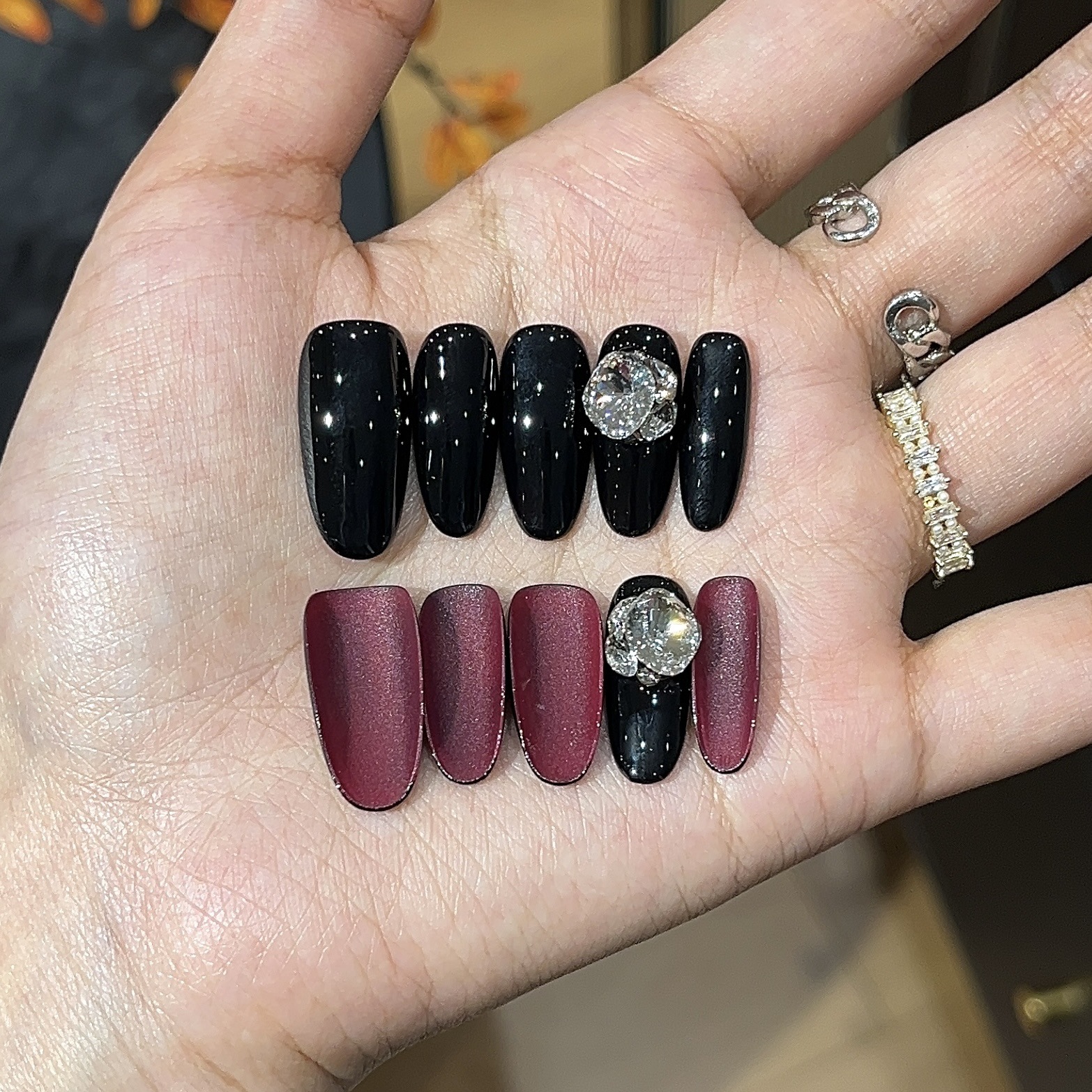 【黑萝莉】桃汐里高级气质感黑面酒红底精品K9堆钻轻奢显白穿戴甲