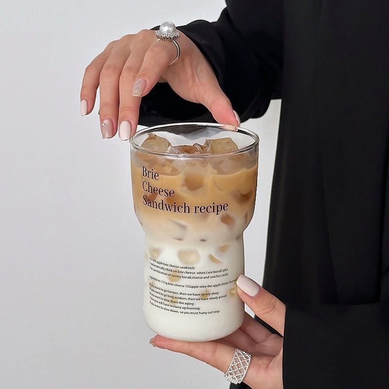 Taza de agua de vidrio de alto valor nominal taza de letras doméstica coreana resistente a altas temperaturas taza de jugo simple taza de café