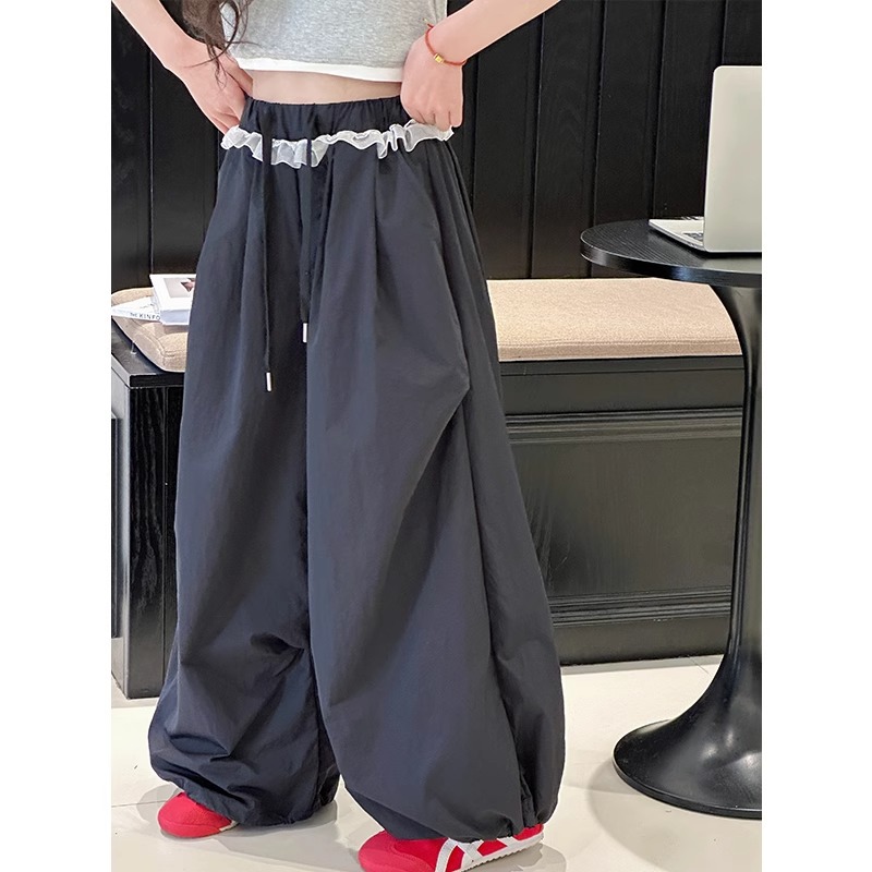 Stylish girls' cargo pants, spring and autumn 2026 new style, children's lace pants, Korean style wide-leg pants, fashionable