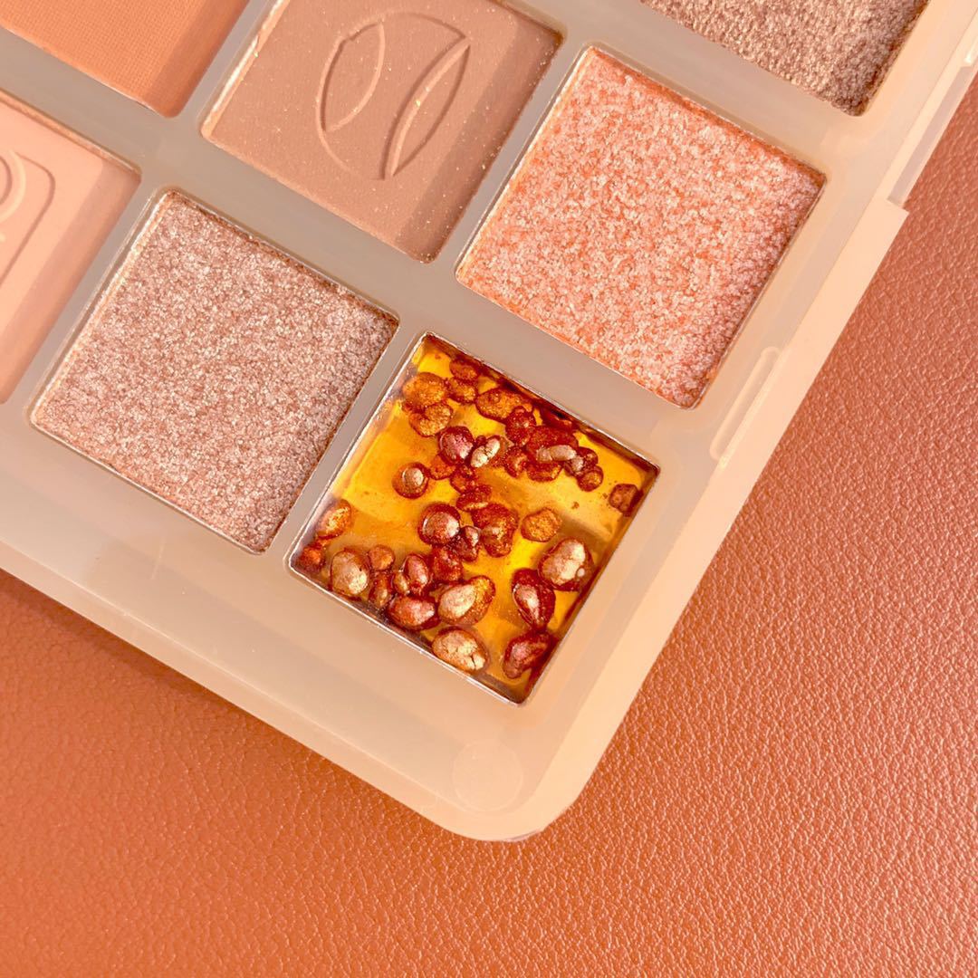 Paleta de Sombras de Ojos Capel de 20 Colores, Color Castaño, Perlado, Mate, con Aroma a Arroz, Maquillaje Transfronterizo, Paleta de Calabaza