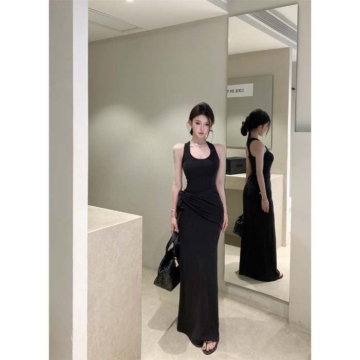 黒のUネックノースリーブI字ベストドレス女性の夏のホットガールウエストスリムスカート気質ヒップカバーロングスカート夏|undefined