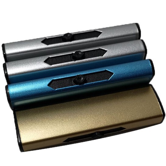 超薄型新しいクリエイティブメタルライター電子スポット卸売個性高価値 USB ディスク誘導充電式ライター|undefined