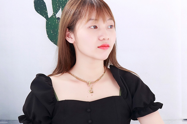 27g Weight PVD Coated Gold Plating Process 18K Gold Plated Plating Material 304 Stainless Steel Pendant Material Necklace Classification 304 Stainless Steel Chain Material Wedding, Travel Occasion 304 Stainless Steel Material Heart Pattern Women'S Gender Fashion Style Waterproof Non Tarnish Craft Gold, Silver Color PVD Coated 18K Gold Plated Heart Titanium Steel Fashion Waterproof Non Tarnish Necklace 11