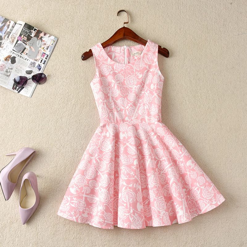 Fresh and Simple Floral Dress for Students, Petite Sweet Korean Style, Waist-Cinching, Slimming Sleeveless Tank Dress, Princess Dress, Trendy