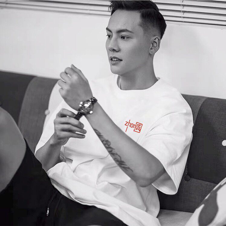 100% Pure Cotton Short-Sleeved Men's Summer New Fashion Brand Short-Sleeved T-Shirt Men's Large Size Loose Round Neck Half-Sleeved White Top 100% Pure Cotton Short-Sleeved Men's Summer New Fashion Brand Short-Sleeved T-Shirt Men's Large Size Loose Round Neck Half-Sleeved White Top