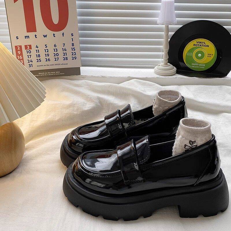 Size 31-44 plus size Women's Shoes Thick Sole Retro British Style Loafers Spring Japanese Style College Style Small Leather Shoes Single Shoes