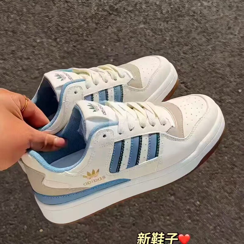 2026 Spring and Autumn New Versatile Casual Sneakers for Men and Women Students, Color-Blocking Soft-Soled Fashionable Sports Shoes, Couple Shoes