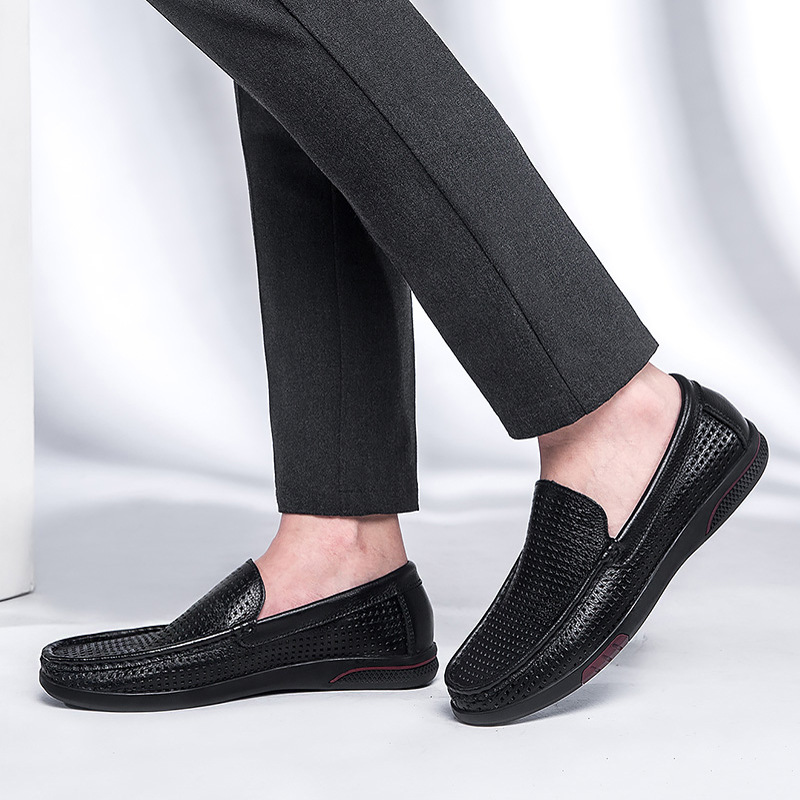 Scarpe casual da uomo in pelle morbida con fori_voghion.com