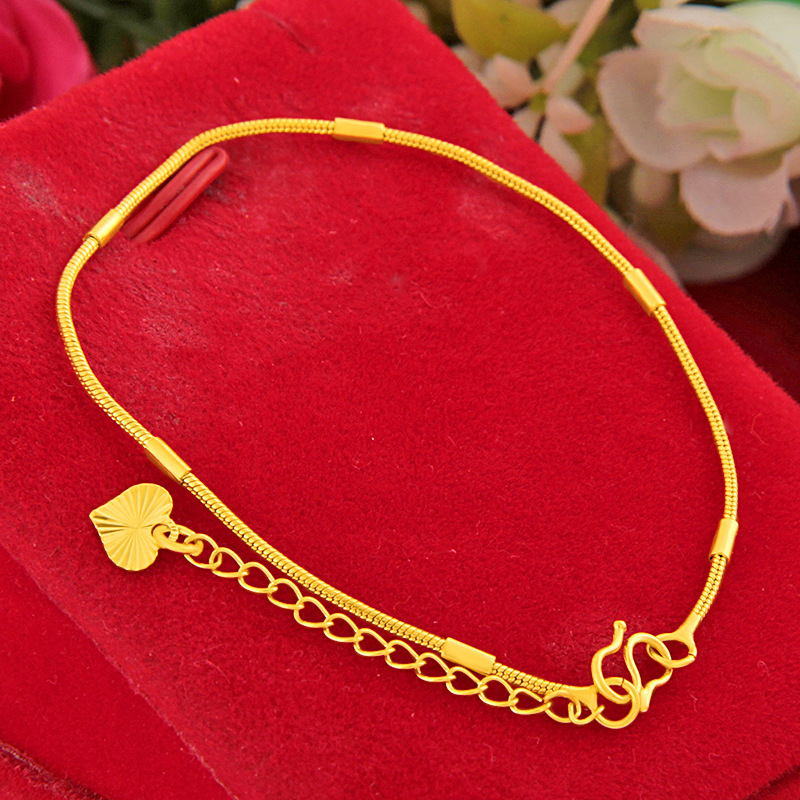 Eine Vielzahl von vergoldeten, hochdünnen Armbändern, schlichtes, kleines, frisches, rotes Schlangenkettenarmband für Damen, Messing, vergoldeter Schmuck_voghion.com