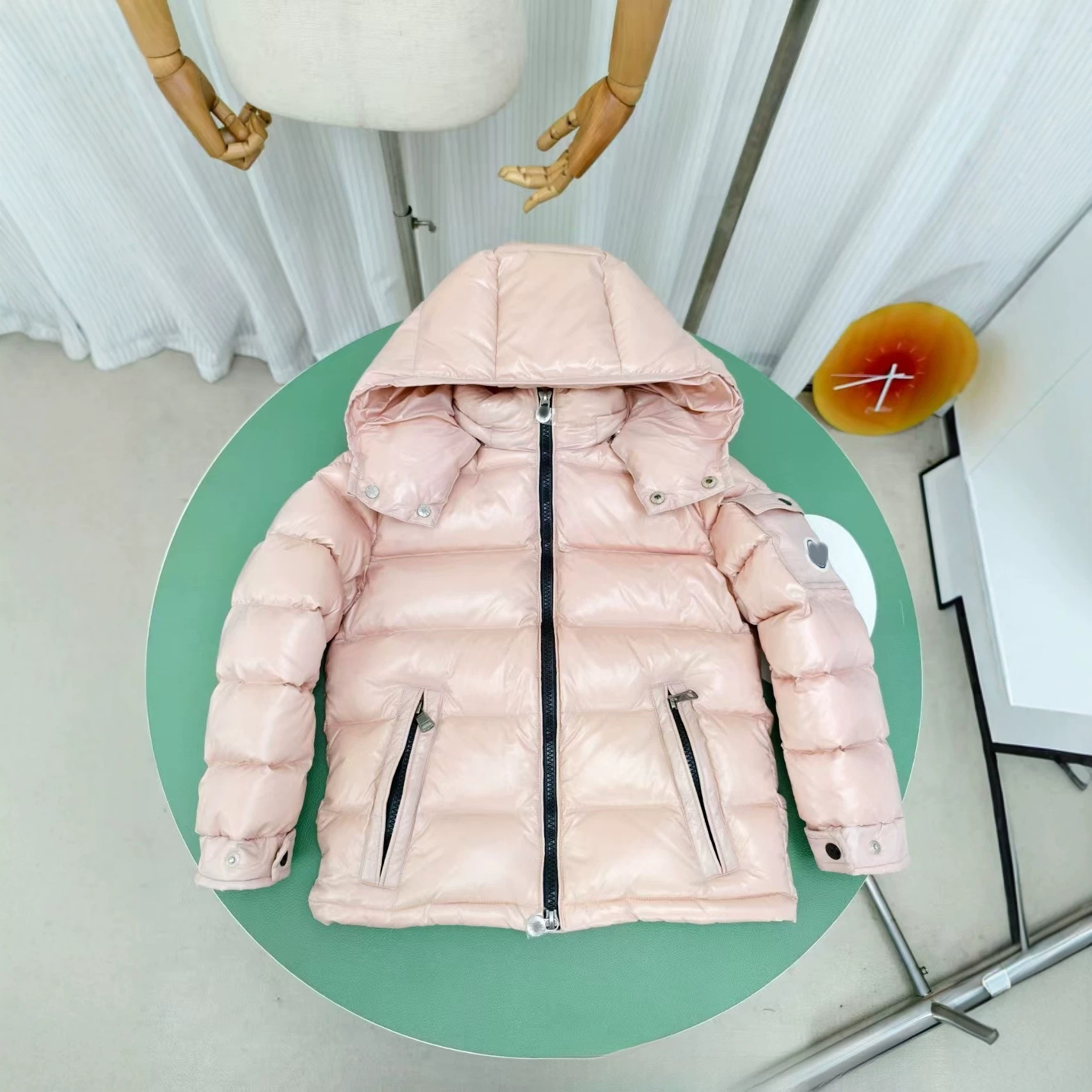 Cross-border Mengjia factory wholesale winter new Mayan series boys' and girls' down jackets with hoods and windproof children's coats