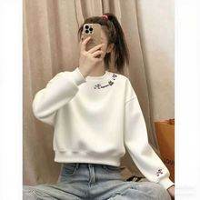 2025秋冬季新款设计感白色短款加绒卫衣女高腰小众爆款小个子上衣