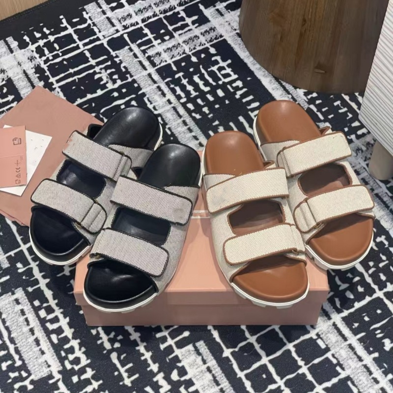 Miu Velcro Qadın Sandalet - Yaylıq Qalın Altlıqlı