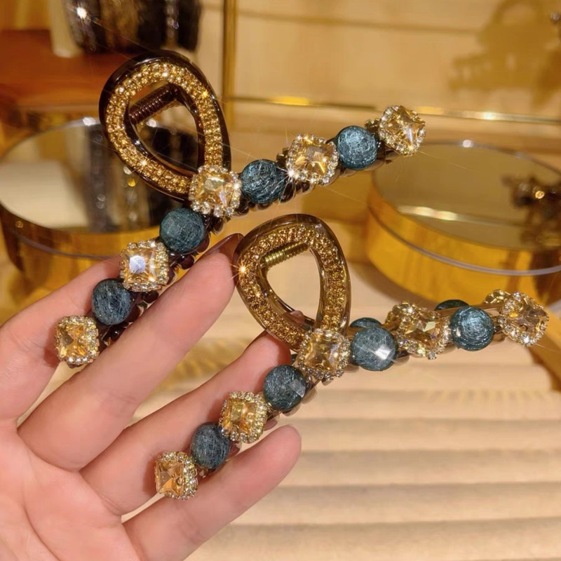 Korean High-End Blue Brushed Crystal Diamond Clip, Accessible Luxury, Large Shark Clip for Hair on the Back of the Head