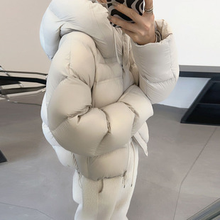 High-Quality Hooded 90% White Duck down Jacket for Women, 2025 Winter Thickened Puffer-Style Niche Loose Bread Jacket Trend