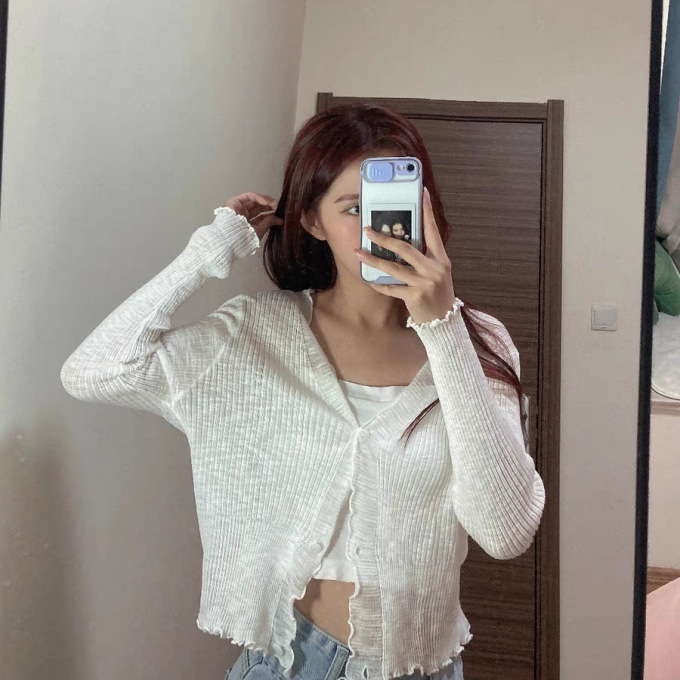 Instagram-worthy summer shawl, solid color, short lace top, thin style, perfect for pairing with skirts, sun protection, sheer cardigan, or outerwear.