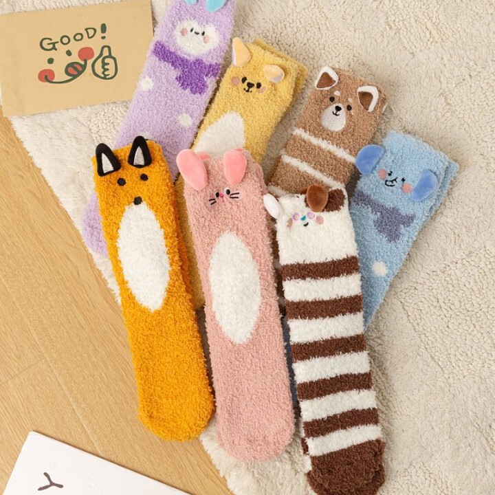 Autumn and Winter Coral Velvet Socks for Women, Stereo Cartoon Animal Embroider Home Floor Socks, Thickeneded Half Velvet Mid-Calf Socks Autumn and Winter Coral Velvet Socks for Women, Stereo Cartoon Animal Embroider Home Floor Socks, Thickeneded Half Velvet Mid-Calf Socks