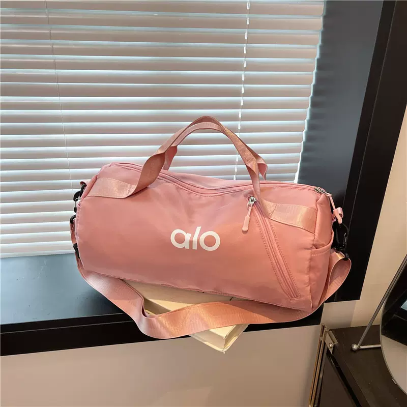 外贸alo运动包女糖果色可印logo健身包单肩斜挎带拉链旅行包厂家