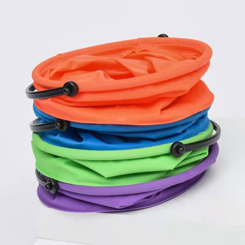 Folding Water Bucket - Image 4