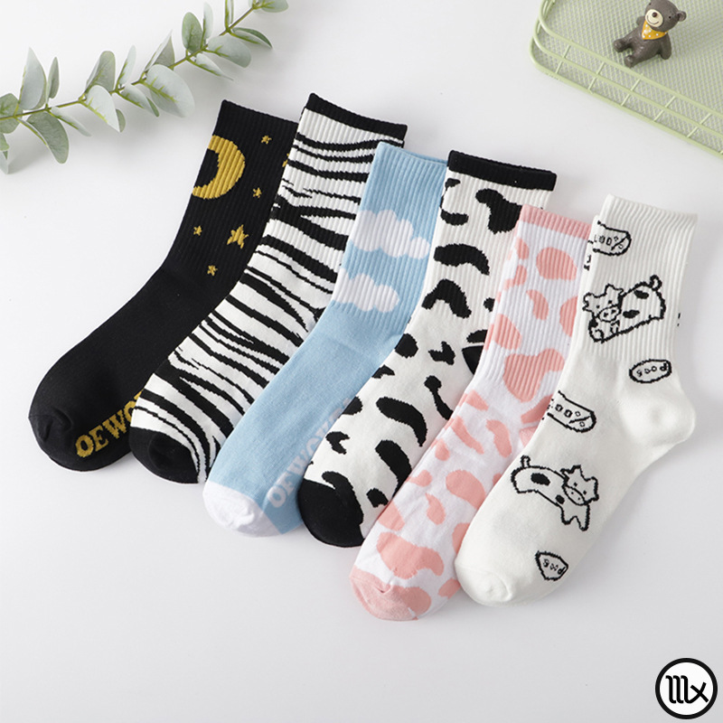 Cow socks women stockings autumn and winter Japanese ins tide striped tube socks Korean cute ladies cotton socks wholesale Cow socks women stockings autumn and winter Japanese ins tide striped tube socks Korean cute ladies cotton socks wholesale