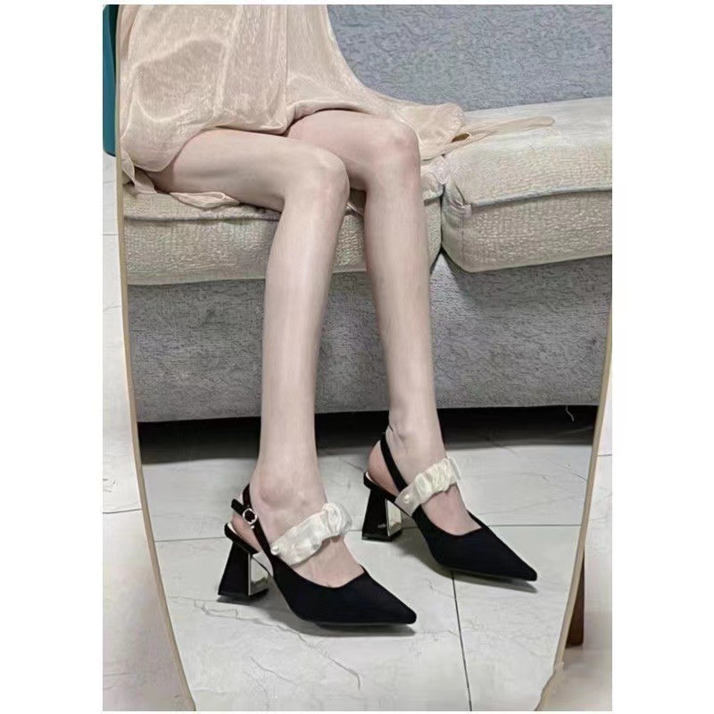 Elegante dames slingback pumps met hak voor de zomer_voghion.com