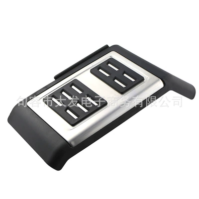 Audi Q7 car rest: Dekorativ pedal başlıqları