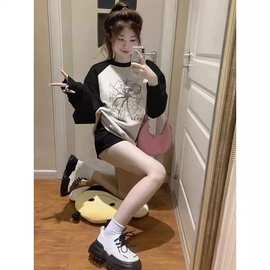 美式复古小众设计感蜘蛛印花女秋冬加绒拼接休闲卫衣百搭宽松上衣
