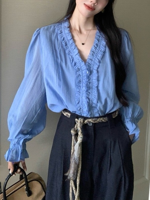 25秋款女温柔纯色设计感木耳边衬衫宽松V领显瘦小衫|undefined