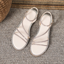 ˮ�ƽ�כ�ЬŮ2022���ļ���Ů�Lһ�֎�42��a�_�RЬɳ���⴩�ٴ�