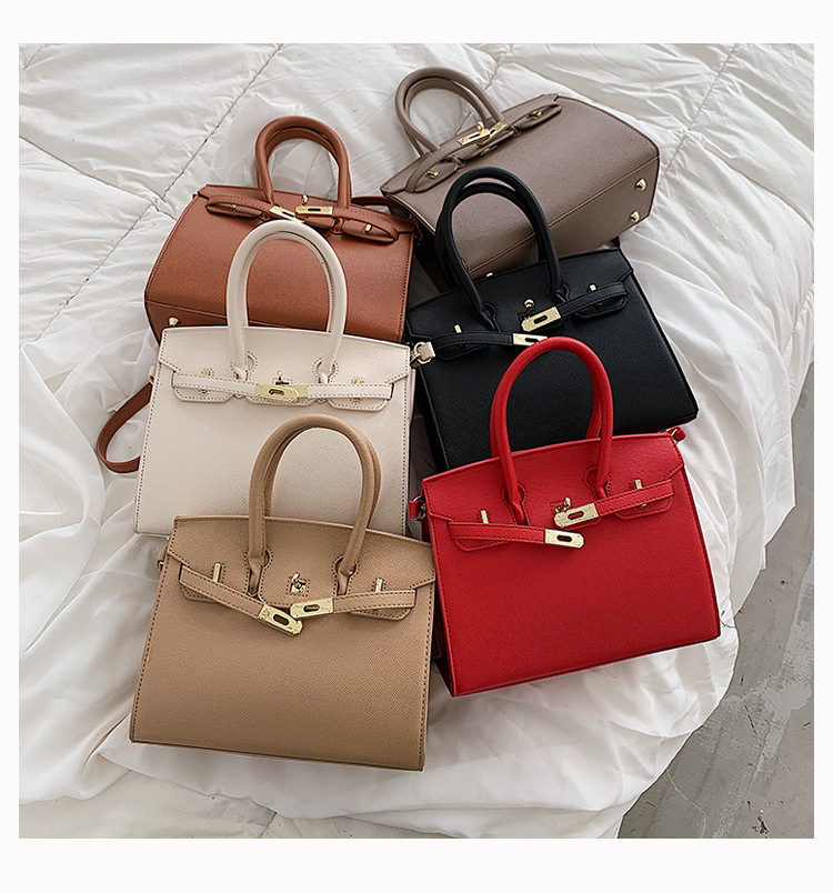 Autumn And Winter High-grade Popular Kelly Crossbody Bag 2021 New Bags Women's Niche Fashion All-match Shoulder Handbag display picture 5