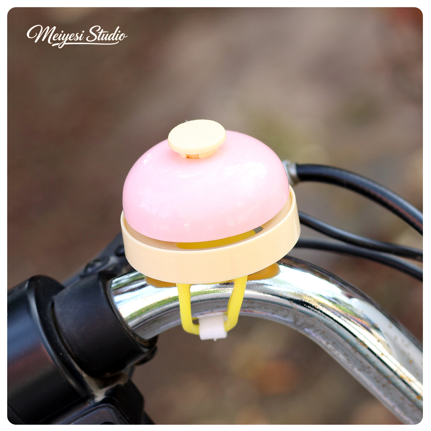 Bicicletas infantiles de montaña campana adornos de dibujos animados encantadores equilibrio coche scooter tranvía mano pulsa bocina súper fuerte