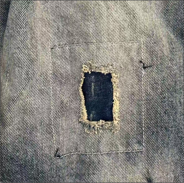Vintage Denim Jacket With Graffiti Print Distressed High Street_voghion.com