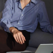 熙辰 时髦精B入 蓝色衬衫女蓝白竖条纹衬衣职场上衣通勤穿搭女装