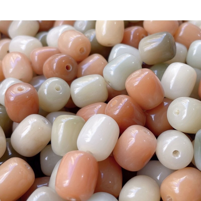 新商品の小さい餅の多い宝色の古い材料の乾磨の散珠は指の柔らかい菩提を巻きます。|undefined