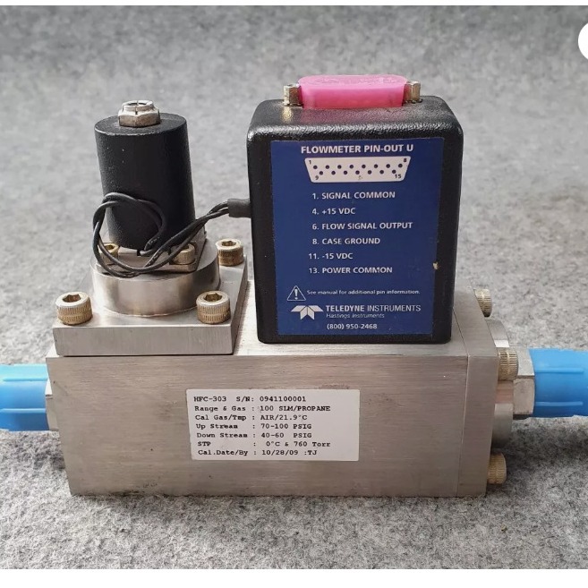 TELEDYNE HASTING HFC-303 控制器 600 SCFH/HELIUM 带连接器 HAD