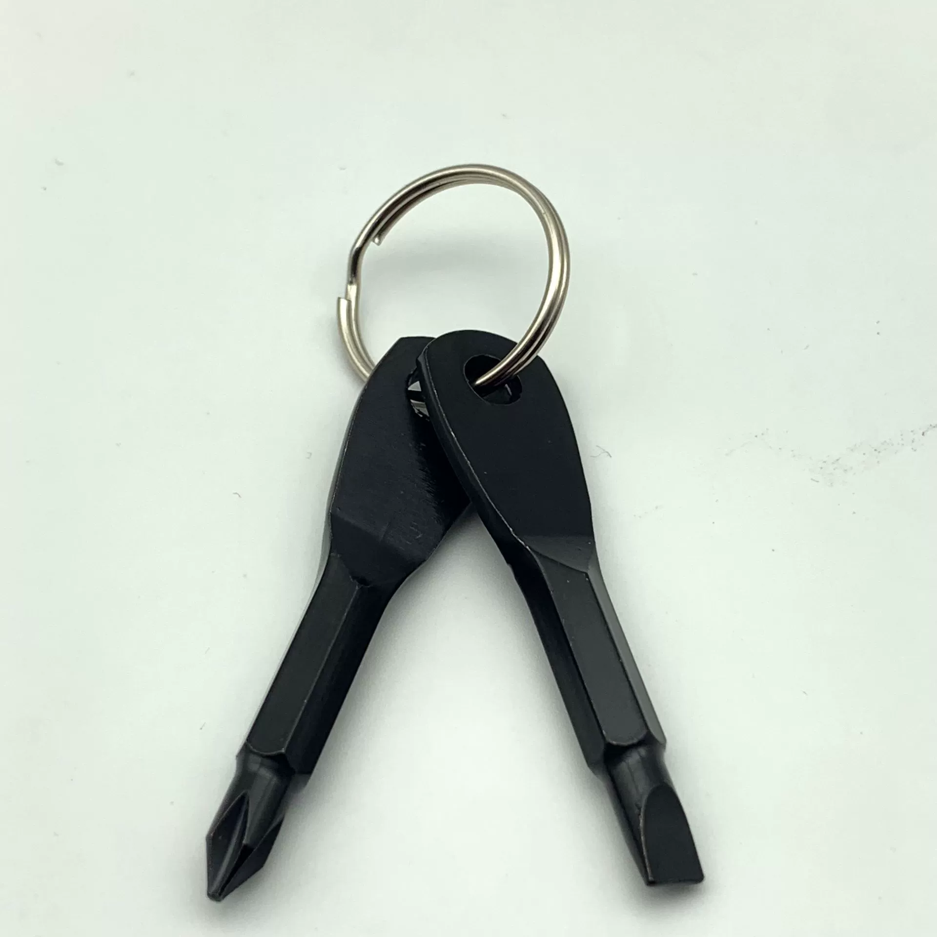 Travel screwdriver, keychain