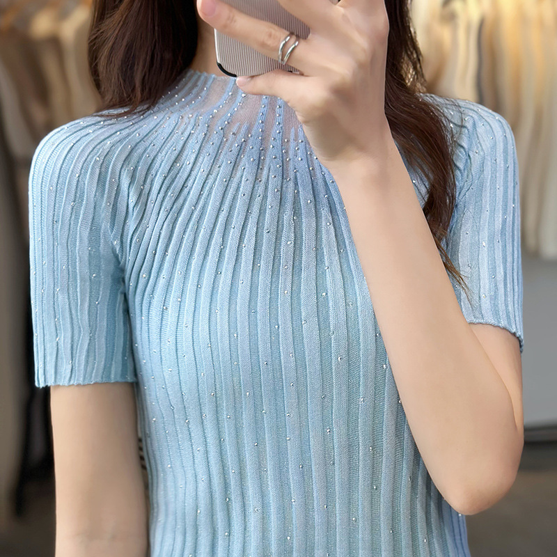 Small design knitted summer fashionable T-shirt with a round collar
