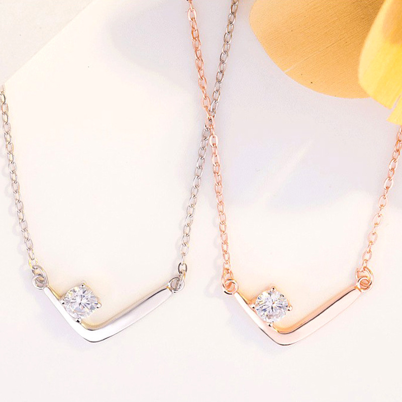 Fashionable necklace