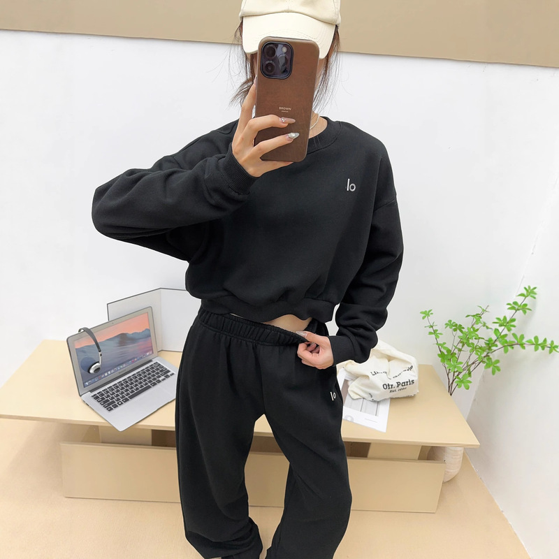 25秋冬季女士alo同款加绒短款圆领长袖卫衣舒适休闲运动宽松卫衣|undefined